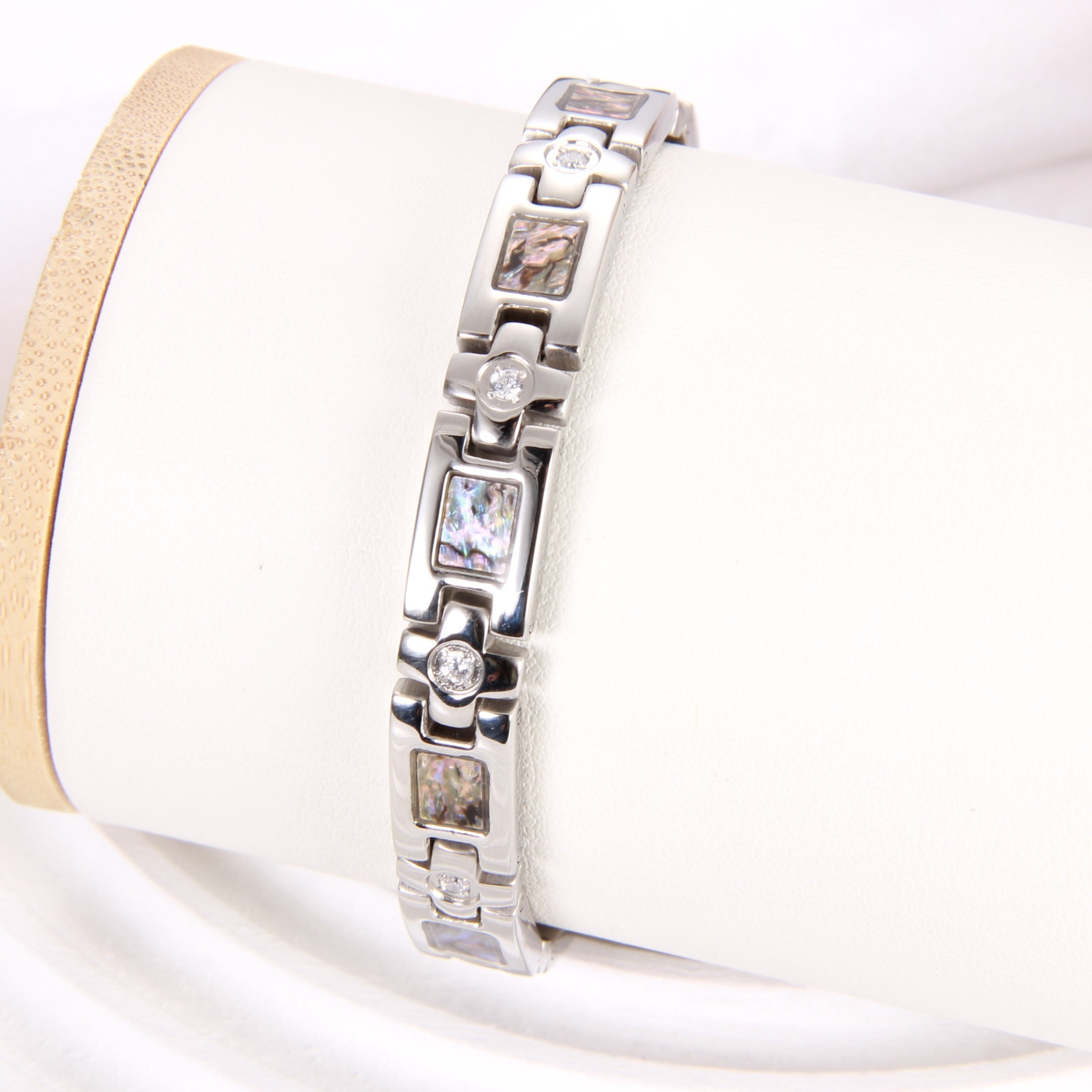 Women's Stainless Steel Magnetic Bracelet Adjustable Length Gift